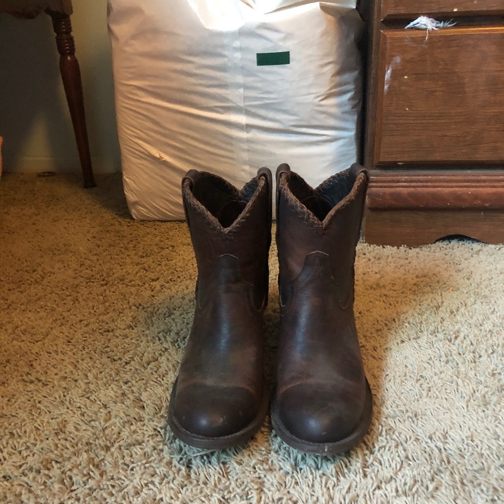 Lane boots